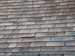 Signs of a Bad Roofing Job